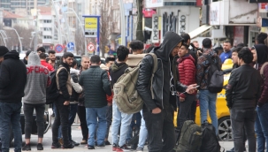 Suriyeli çalışanlar için yeni dönem: O zorunluluk tamamen kaldırıldı!