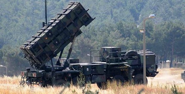 ABD, İdlib'de Türkiye'ye yardım etmek için S-400'lerin Türkiye dışına çıkarılmasını şart koşuyor