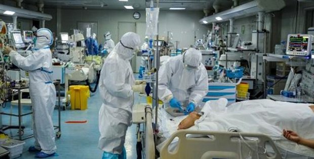 ABD'de yeni koronavirüs araştırması: Öksürük ve hapşırık ile 8 metre uzağa gidebilir