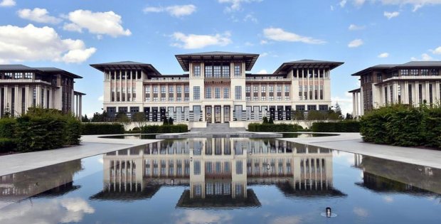 AK Parti'den Beştepe'ye giden CHP'li iddiasına ilişkin açıklama: Cumhurbaşkanı'nın asla bir ilgisi yoktur