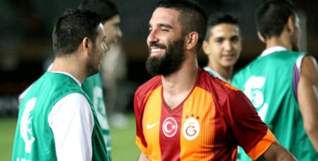 Arda Turan, Galatasaray'da 66 numaralı formayı giyecek