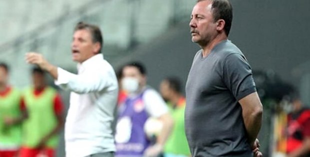 Beşiktaş Teknik Direktörü Sergen Yalçın, Gökhan Töre ve N'Sakala'yı istiyor