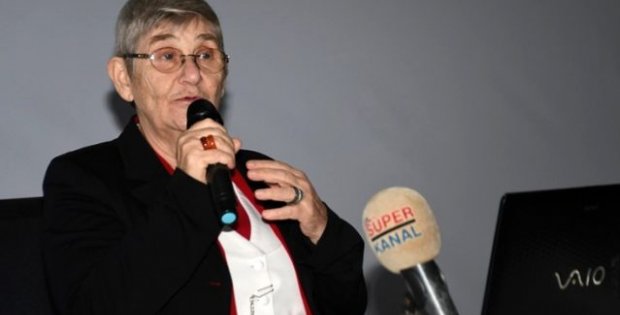 Bilim Kurulu üyesi, Canan Karatay'ın 'koronavirüse karşı kelle paça için' önerisini çürüttü