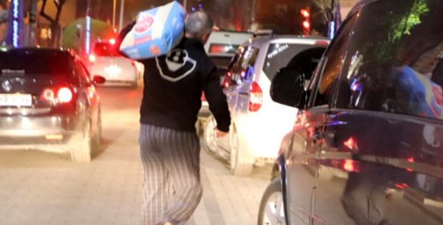 Bu görüntü uzmanları çok kızdırdı: Bakan Koca'nın bir aylık emeği, 1 gecede heba oldu
