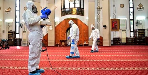 Camilerde ilk etapta sadece Cuma namazları cemaatle kılınacak: Planlanan tarih 12 Haziran