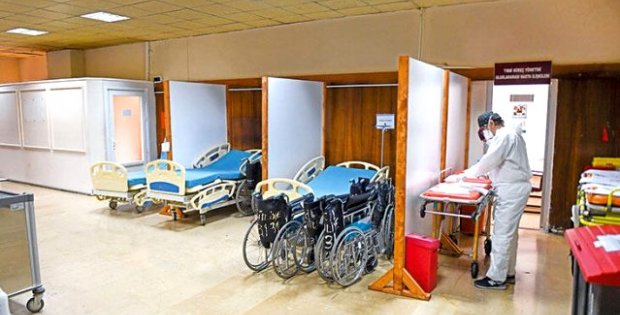 Çapa'da odalar boşalıyor; yoğun bakımdaki hasta sayısı yüzde 30 azaldı