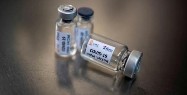 Corona virüsü aşısında bir ülke daha imzaları attı