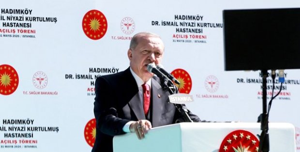 Cumhurbaşkanı Erdoğan'dan İstanbul'un Fethi'ne işgal diyenlere sert tepki: Kendini bilmezler