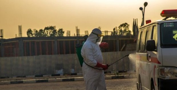 Dünya koronaya kilitlenmişken Nijerya'da üç günde 150 kişi 'gizemli hastalık' yüzünden öldü
