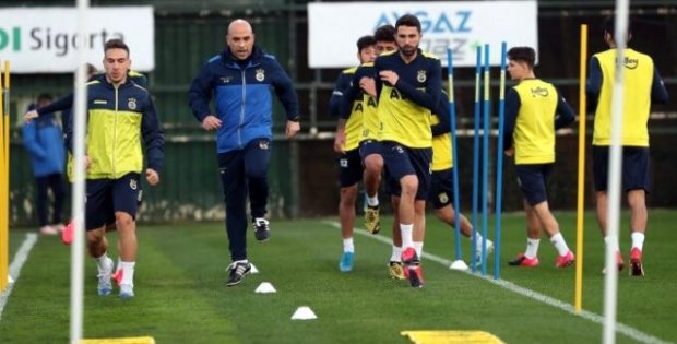 Fenerbahçe'nin yeni teknik direktörü, kulüpte 12 yıldır görev yapan Zeki Murat Göle oldu