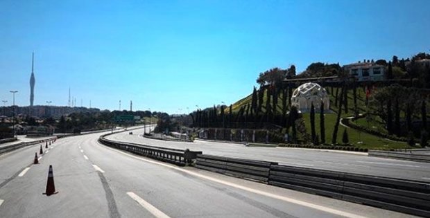 İstanbul ve Ankara dahil 31 şehirde ilan edilen sokağa çıkma yasağı bu gece sona erecek