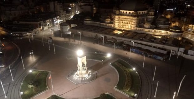 İstanbul'da sokağa çıkma yasağında Taksim, İstiklal Caddesi ve Ortaköy havadan görüntülendi