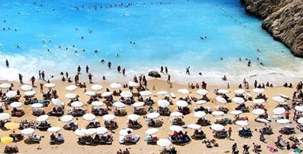 Kültür ve Turizm Bakanı: Türkiye'de 28 Mayıs gibi iç turizm hareketiyle turizm başlar