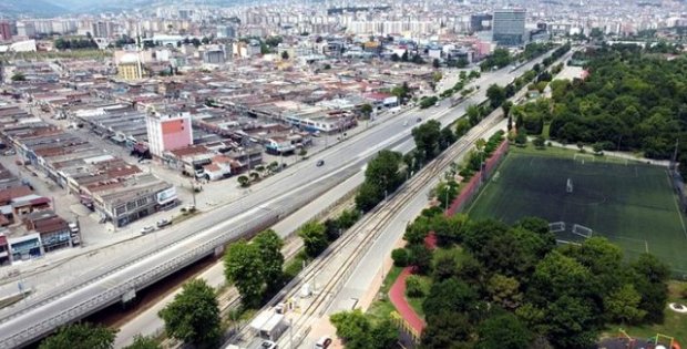 Pazar günü uygulanacak sokağa çıkma kısıtlaması hangi saatleri kapsıyor, kimler kısıtlamadan muaf?