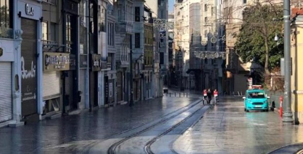 Son Dakika: Başta İstanbul, Ankara ve İzmir olmak üzere 15 ilde hafta sonu sokağa çıkma yasağı ilan edildi