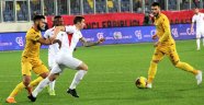  Gençlerbirliği ile Yeni Malatyaspor 3-3 berabere kaldı