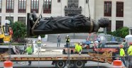 ABD'de ırkçılıkla suçlanan Kristof Kolomb'un heykeli kaldırıldı