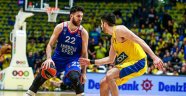 Anadolu Efes, Maccabi Fox'a 77-75 yenildi