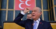 Bahçeli: Bayrağı bugün ele çizen yarın yele verir
