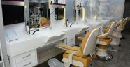 Berber, kuaför ve güzellik salonlarında koronavirüse karşı yeni önlemler alındı
