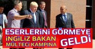 Bir Garip İNGİLİZ Mülteci KAMPINDA
