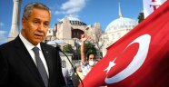Bülent Arınç'tan Ayasofya'nın camiye dönüştürülmesine ilişkin yorum: Şükürler olsun