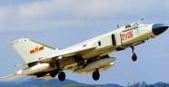 Çin savaş uçaklarını Myanmar'a gönderdi