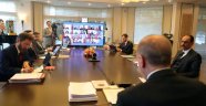 Cumhurbaşkanı Erdoğan başkanlığında video konferans yöntemiyle yapılan kabine toplantısı başladı