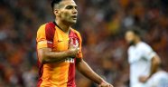 Galatasaray, Radamel Falcao ile yola devam edecek