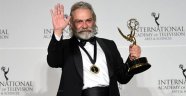 Haluk Bilginer, 47. Uluslararası Emmy Ödülleri'nde en iyi erkek oyuncu seçildi