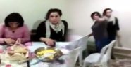 Hastalara bakmak yerine kahvaltı yapan doktorlar, vatandaş kamerasında!