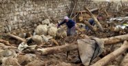 İran'da meydana gelen 5.9'luk deprem sonrası Van'da 8 kişi hayatını kaybetti