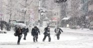 İstanbul'a kar ve sert soğuk geliyor
