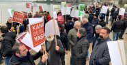 Kanal İstanbul'a tepki gösterenler el ele verip zincir oluşturdu
