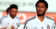 Kiralık sözleşmesi biten Mohamed Elneny, Beşiktaş'tan ayrıldığını sosyal medyadan duyurdu
