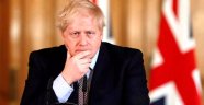 Koronavirüs sebebiyle karantinada olan Boris Johnson, tedbir amaçlı hastaneye kaldırıldı