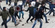 Kosova karıştı! 150 yaralı 38 gözaltı