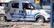 Mersin'de polis aracına bombalı saldırı!.. Yaralılar var!