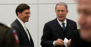 Milli Savunma Bakanı Hulusi Akar, ABD'li mevkidaşı Mark Esper ile görüştü