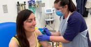 Oxford Üniversitesi, insanlar üzerinde koronavirüs aşısı denemelerine iki gönüllü ile başladı