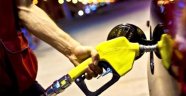 Petrol fiyatlarındaki düşüşle birlikte benzine ve motorine indirim bekleniyor