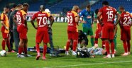 Süper Lig kulüpleri ve futbolcular, Muslera için geçmiş olsun mesajı yayınladı