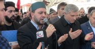 Teröre Lanet için Fatih Camii Avlusunda Biraraya Geldiler