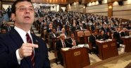 Yardım taleplerini askıya alan İBB yönetimi, AK Parti ve MHP'yi sorumlu tuttu