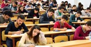 YÖK, üniversite tercihlerinde baraj puanını düşürdü, TYT sınavının süresini uzatttı