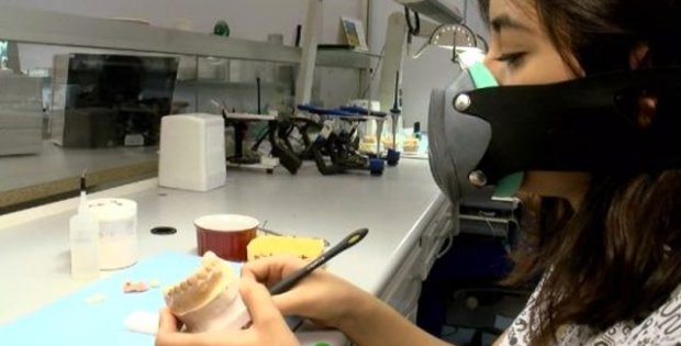 Türk firmanın ürettiği ateş, öksürük ve solunum sayısını ölçen akıllı maskeler için dünya sıraya girdi
