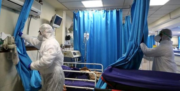 Yunanistan'da yeni tip koronavirüs salgını nedeniyle ikinci can kaybı yaşandı